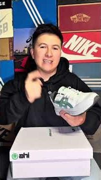 Umboxing ASICS Gel Venture