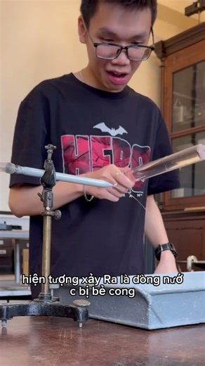 Bending the flow of water #physics #physics #education