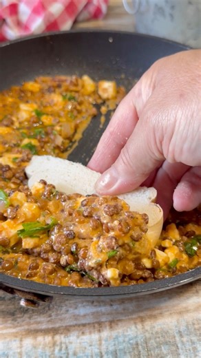 Se anche tu ami le lenticchie, in pochi minuti potrei portare a tavola questa ricetta (la mia nutrizionista dice che sia anche proteica e bilanciata) 🙂😉 #fblifestyle | Rossella in padella, il blog di Rossella Cosentino