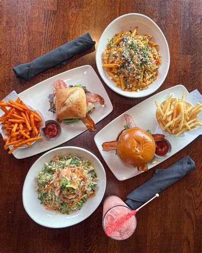 From bold bites to signature favorites, we’re serving up the flavors you crave and the comfort you didn’t know you needed. 😋 | Truxton's American Bistro