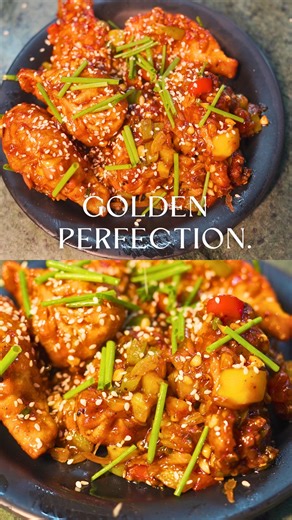 Rasoi King on Instagram: "🥟🔥 Momo Magic — Fried & Gravy Styles! Crunchy, golden fried momos or soft, saucy gravy momos — choose your style or enjoy both! Perfectly spiced, freshly made, and utterly irresistible. 😍✨ 📍 Location: Mangal Pandey Park, Barrackpore, Kolkata – 700120 📞 Contact Us: +91 98311 76111 | +91 91230 41022 | +91 82408 66283 🌟 Leave Us a Review: https://search.google.com/local/writereview?placeid=ChIJ1ftN5Cyb-DkRwiIPaX_EiEk #RasoiKing #FriedMomo #GravyMomo #BarrackporeFoodi