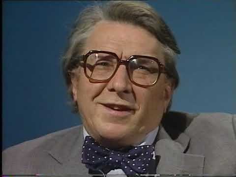 Sir. Robin Day | Political Journalist | Interview | Talking Personally | 1983