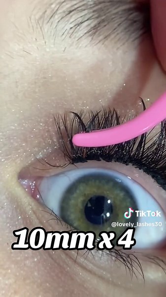 Pestañas 30D: Extensiones y Postizas con Efecto Hermoso