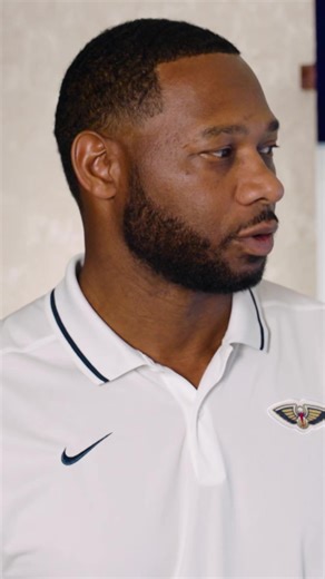 298K views · 1.5K reactions | As almost all offenses use screens, New Orleans Pelicans head coach Willie Green shows tips and techniques for a “switching” defense. Watch the breakdown on the newest Coaches Corner, presented by LegalZoom https://link.nba.com/CC_Green | NBA | Facebook