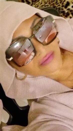 Videoclipuri postate de Doina Alu Marin Doru🍀❤👑👑👑 (@doinalizadoru) cu Hai sa ne impacam la noapte - David King