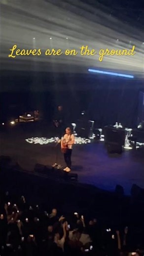 Alter Bridge Watch Over You: ACOUSTIC START + CROWD! 🖤✨