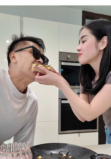 Reese Regua's ASMR Food Experience and Mukbang