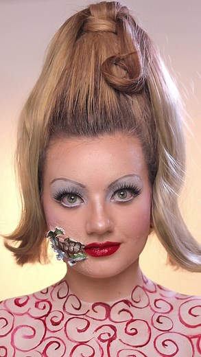 olivia 🤠 (@olivia_sangster) - Martian Girl from Halloween 23: Mars Attacks Cosplay Makeup Tutorial