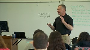 911 operators, dispatchers receive crisis intervention, mental health training