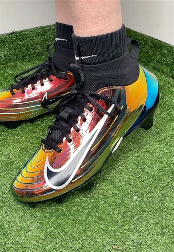 Choose Your Football Cleats for Maximum Drip!
