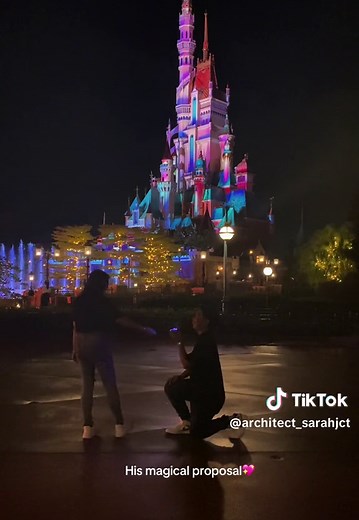 Proposal Magic at Disneyland: A Dream Come True