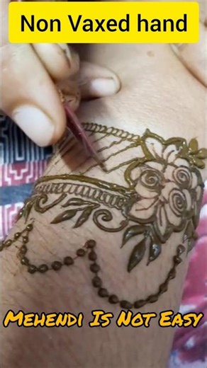 Mehendi on Non Waxed Hand😓😵‍💫 #Diwali Mehendi #shorts