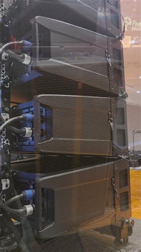 Crystal-clear vocals paired with chest-thumping low end. Powered by the RCF HDL-6A and SUB-9006.