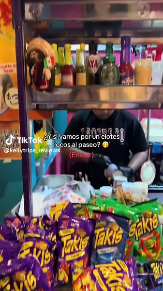 Los elotes más locos en Santa Tecla, El Salvador