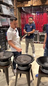 SI BAR BAR KOMPONEN HUPER & BARCLAY lagi PROMO harga BAR BAR PALING MURAH SE INDONESIA… MERDEKA..!!!! Toko Fortino Pro Audio & Lighting Jl.Piere Tendean no 17 Kota Manado Info Produk Fortino Official WA https://wa.me/ 6285216712144 Titik Google Maps: https://maps.app.goo.gl/ELvqNkz8nCEuFvet7?g_st=ic Gabung juga ya di media sosial saya lainya : - Youtube : https://www.youtube.com/channel/UCvqazxcWL-mnp_9IGnA7gVg - Fanspage Facebook: https://www.facebook.com/fortinoproaudio - Instagram : https://w