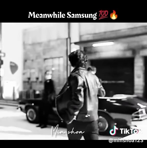 🗣️ iphone has the best advertisement...😏#bts #foryou #viral #rm #jin#suga #jimin #jhope #jungkook #v#fyppppppppppppppppppppppp #fypシ゚viral #fyfyfyfy