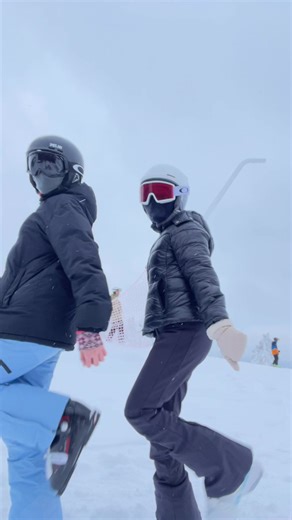 Ski og Slalom: En Trend med Mathea 🎸