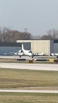 Cessna Citation Smooth Final Approach & Landing at KPWK | Stunning Precision!#airport #aviation