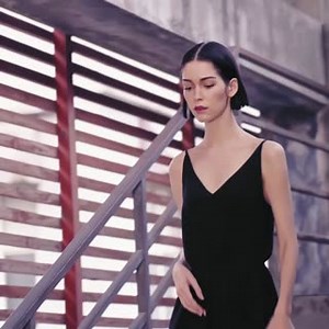 【PHYTOCOLOR 護色亮澤系列】 以絕美的動人髮色迎接動人節日時刻🎅！專為💈染後及挑染秀髮而設的PHYTOCOLOR 護色亮澤系列蘊含高濃度植物🌱，不含SLS / SLES界面活性劑，輕鬆為染後秀髮提供修護，保護髮色免受環境因素損害。 立即查看>>https://www.phyto.hk/phytocolor/the-care.html #PHYTOHK #PHYTO50 #50thAnniversary #BotanicalPower #PHYTOCOLOR #護色亮澤系列 #JustEssential #ProtectandRevive #護色亮澤洗髮露 #護色亮澤髮膜 #護色亮髮啫喱 | Phyto Paris