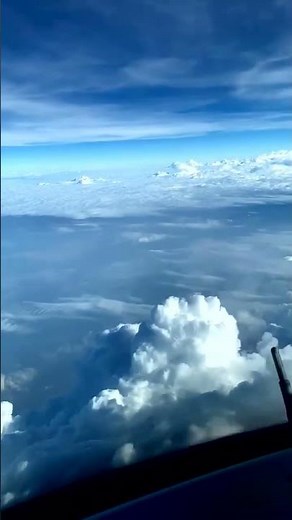 Cockpit View Flying Above the Clouds ✈️ Stunning Sky Moments
