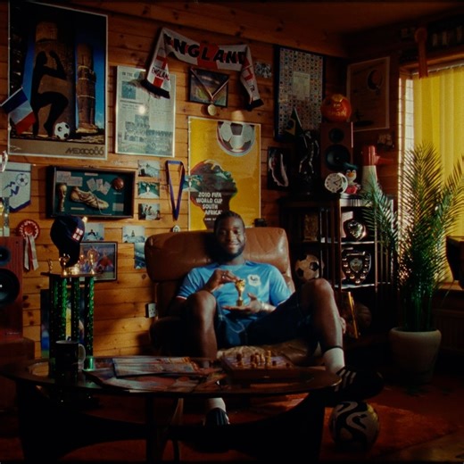 These collectors aren't just fans, they're Obsessed. From iconic jerseys to rare souvenirs, they really do have it ALL. Tell us your favourite merch item(s) you can't live without below👇 | FIFA World Cup