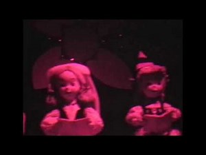 Rare footage of "it's a small world" at the 1964/65 New York World's Fair #23