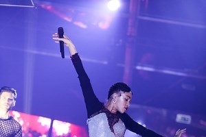 FKA twigs slays the crowd at Swarovski's 120th birthday gala