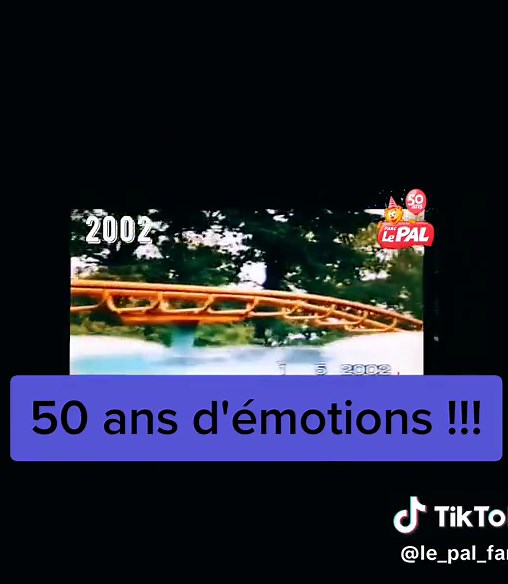 Le Pal fête ses 50 ans, voilà quelques attractions du Passé du parc. Merci à la chaîne youtube Le monde d'aurel pour les vidéos ! @le_pal_fans - - - #manege #manegeasensation #parc #lepal #50anslepal #parclepal #attraction #attractions #ride #flatride #lemondedupal #dompierre #souvenirs #2000 #1997 #avant #CapCut