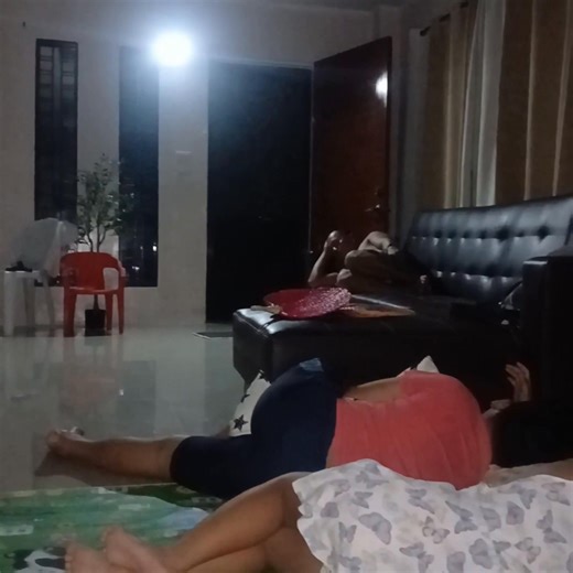 Half asleep, half awake Staying indoor to catch a good night sleep last night was risky. Against the unrelenting mosquitoes and the fear of rain pour. May gali naay solar na maibot ra sa gawas. First time nakatulog ug tarong ang mga sipat. Naa ra juy time mo mata kay mahadlok sa uyog. Nag pa sala ug pa duol sa pultahan just in case. Thank You, Lord for the long sleep hours. | Janet Monterde Rosacena