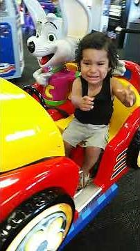 Adrian crying @ Chuck E. Cheese