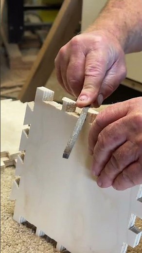 CNC Dovetail Box from Plywood Using a Straight Bit