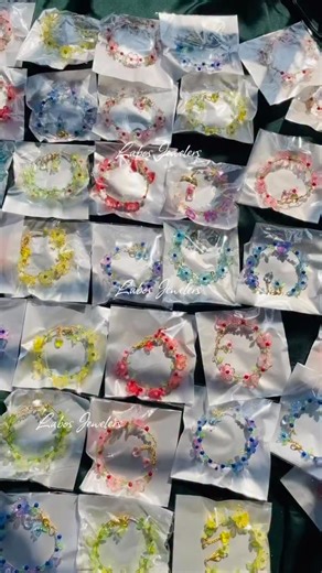 Labos Jewelers✨🌷 on Instagram: "Flower Braclet Available In Stock 😍"