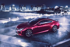 Lexus prezentuje model RC Coupe