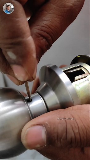 Round lock fitting #shortsvideo #shorts #kkfurniture #carpentry #woodworking #carpentryskills #doors #interiors #interiordesign #LOCK #FURNITUREWORK #plywooddoor #plywood #homeinterior | KK Furniture
