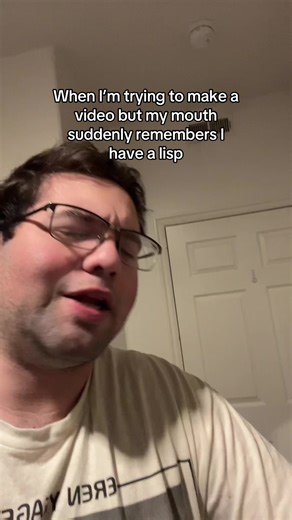 every once in a while I turn in to Daffy Duck #lisp #speachimpediment #speachtherapy