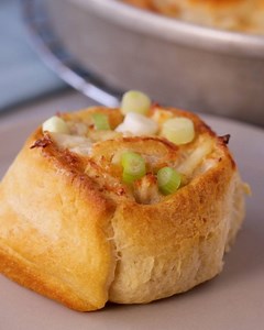 18K views · 265 reactions | A 5-ingredient dinner winner that comes together in a snap. Ranch Chicken Roll-Up Bake recipe: https://www.pillsbury.com/recipes/ranch-chicken-rollup-bake/dc33ba58-797f-4b38-b952-d61ca4b4d9d6?utm_medium=social&utm_source=facebook&utm_campaign=10_2018_standard?mktgimp=PBRBGCRESCNT | Pillsbury | Facebook