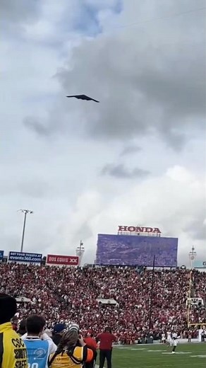 Moments as the B-2 Spirit Passes Over the 2026 Rose Bowl