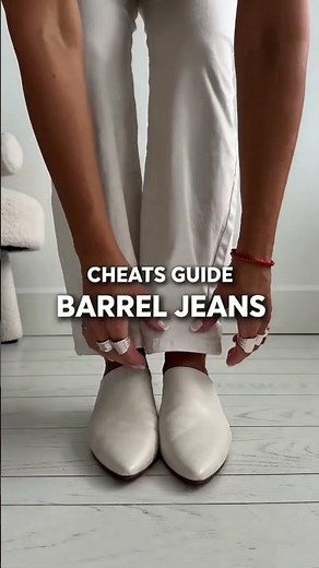 Try This No-Sew Hack to Turn Baggy Jeans Into Barrel Jeans Fast?