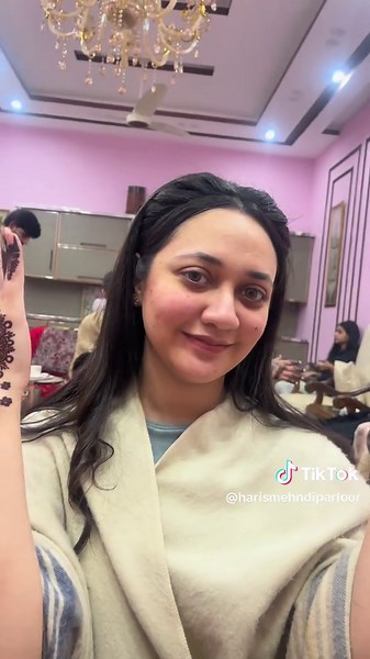 Exploring the Rajab Family's Journey in Mehndi Art