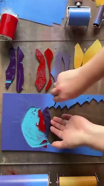 814K views · 976 reactions | Tatiana from Etsy shop DragonflyPrintsArt teaching us how to make a jigsaw linocut 'puzzle'. Sweet dreams  | Etsy | Facebook