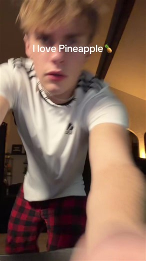 I love pineapple #dancepill | Pineapple