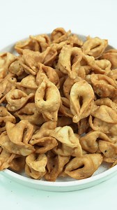 Yummy Crispy Namakpare Recipe | Food Forever | Food Forever