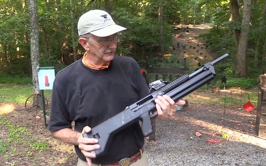 老爷子玩枪 SRM M1216半自动霰弹枪