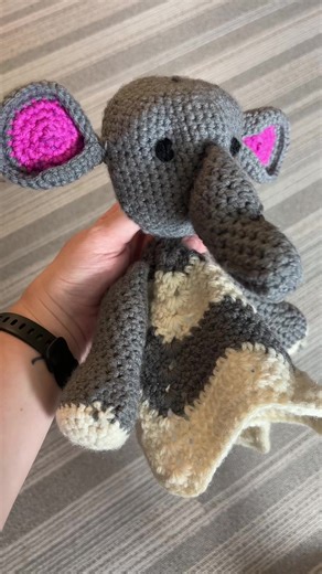 making loveys for little babies brings me joy #crochet #crocheting #crochetaddict #handmadewithlove #crochetinspiration