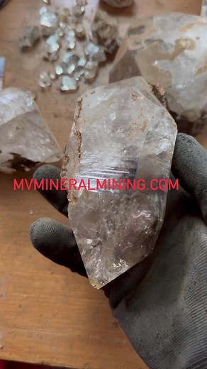 2.1K views · 43 reactions | World record herkermer diamonds The Crystal Collector | Mohawk Valley Mineral Mining Inc | Facebook