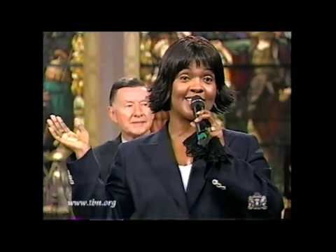 Natalie Cole CeCe Winans Live/ Lord I'm Available To You!