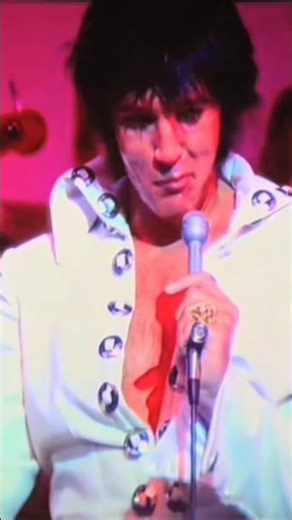 #elvis #epic #king #elvispresleyfans #elvispresley #music #1970s #concert #elvismovie #rocknroll