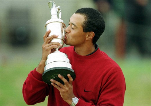 What happened to Tiger Woods at the 2000 Open Championship which never occurred again in his entire career
