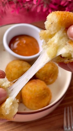 Crispy cheese balls #cheeseball #shorts