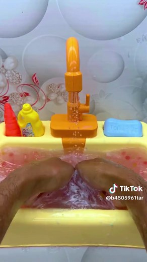 Immersive ASMR Experience with Skibidi Sounds
